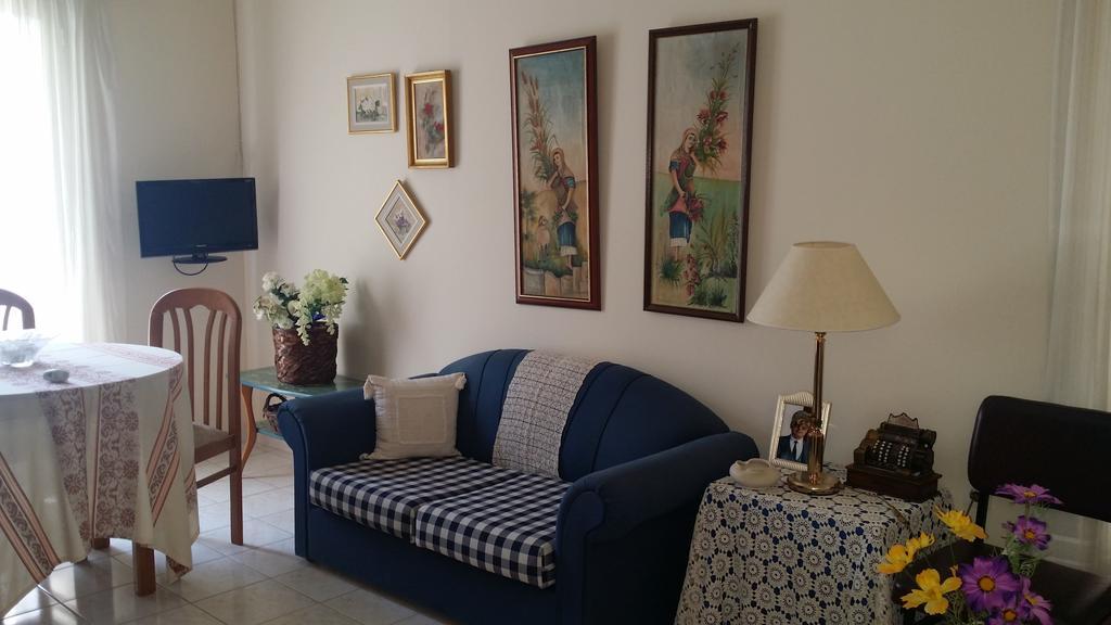 Foivos Hotel Loutra Edipsou  Bagian luar foto