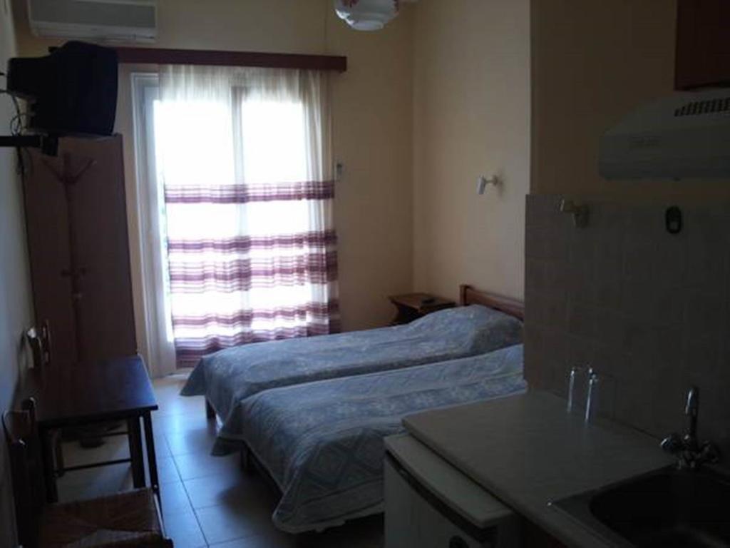 Foivos Hotel Loutra Edipsou  Ruang foto